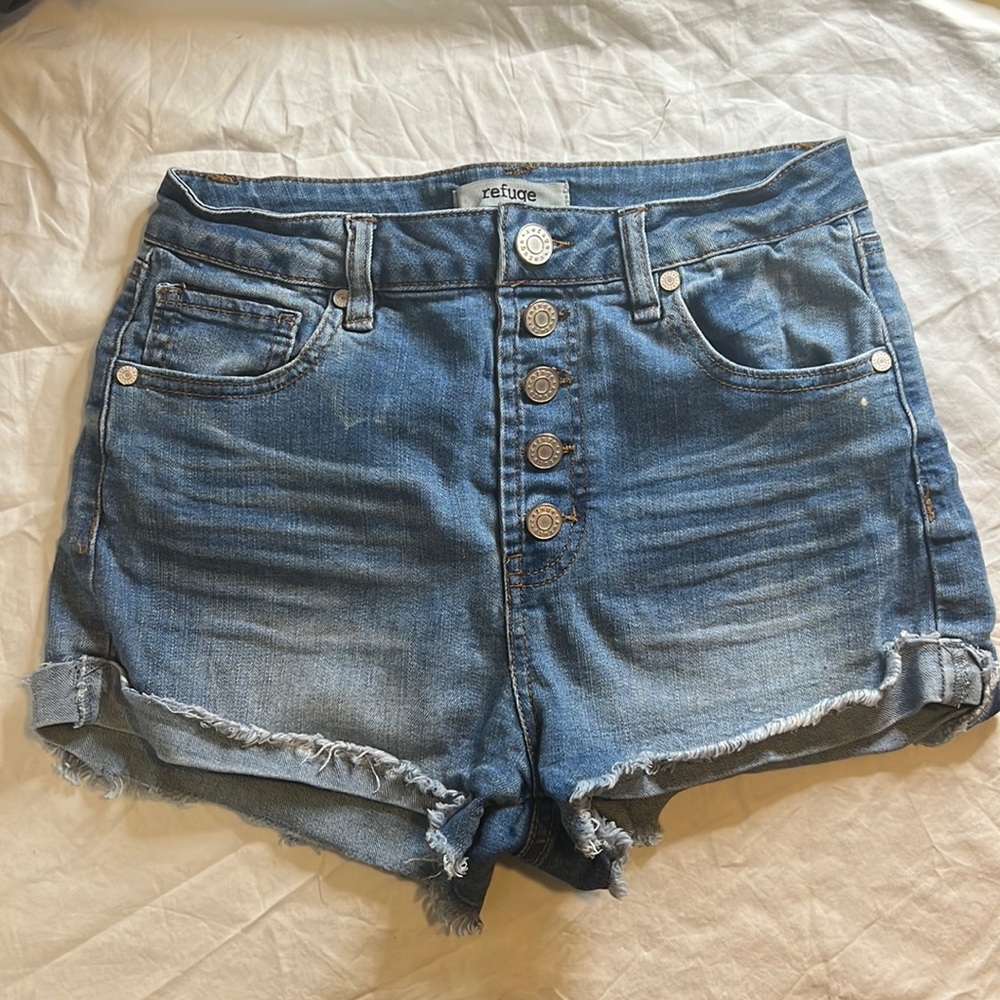 Refuge light Wash Jean Shorts